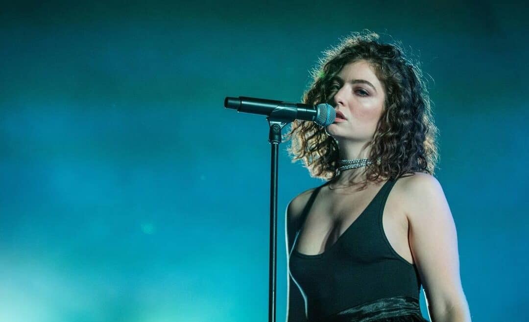 Where to Go After October Concerts in Portland (Moda Center + Roseland Theater)